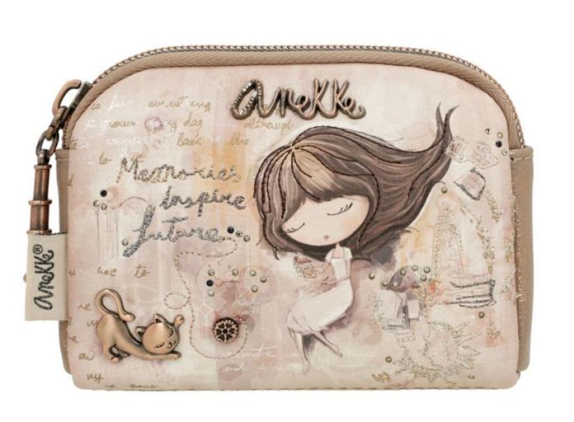 anekke anekke portafoglio sintetico 40809-018 - foto 1 ANEKKE portafoglio sintetico beige/tortora, forma trapezoidale con illustrazione ragazza, cerniera e portachiavi