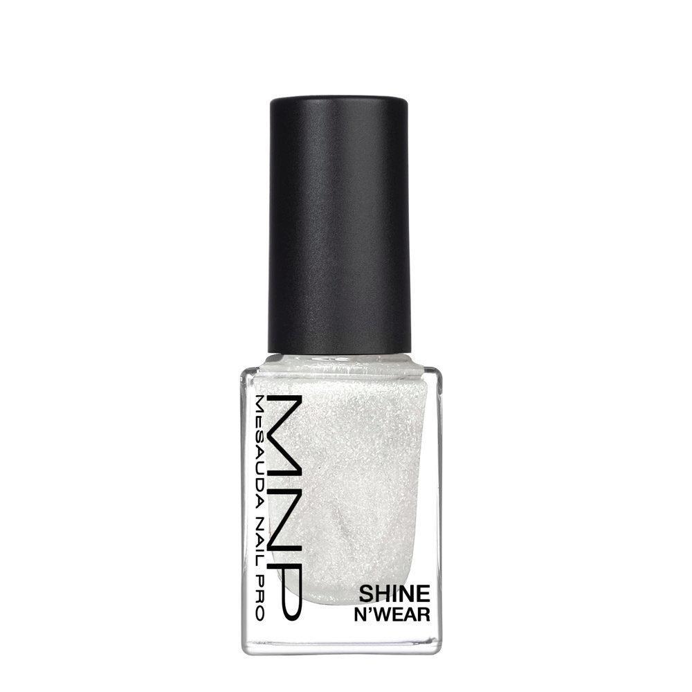 mnp mnp mesuada shine n'wear smalto unghie 10ml 299 galactic - foto 1 Bottiglia di smalto per unghie MNP SHINE N'WEAR colore Galactic su sfondo bianco