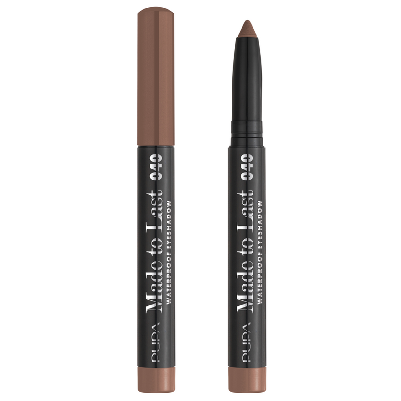 Due stick di ombretto waterproof PUPA Made to Last: uno marrone/taupe a punta piatta, uno nero a punta matita